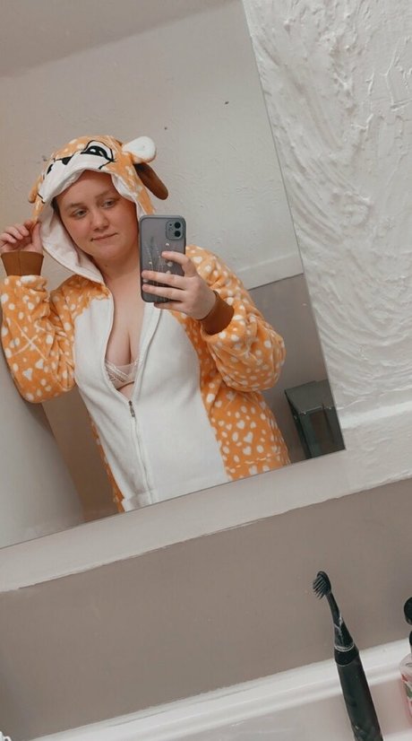 hunnybeesarecool star top photos