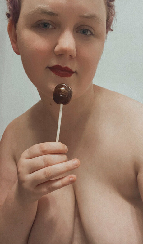 hunnybeesarecool model art gallery