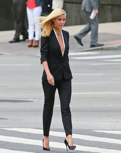 Gwyneth Paltrow pornstar sexy pictures