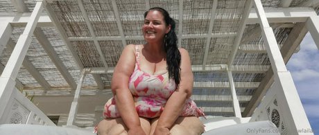leggings onlyfans exclusive image