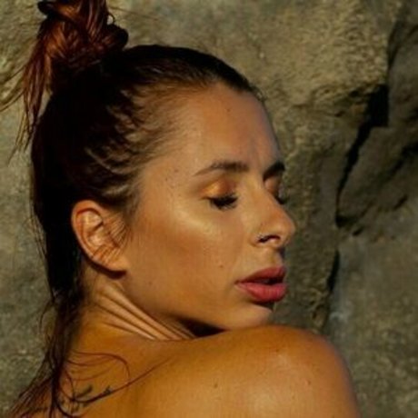 carmenthebabe star hot pics