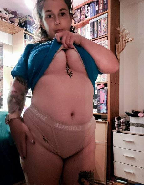 pregnantmamamsalicefury art model photos