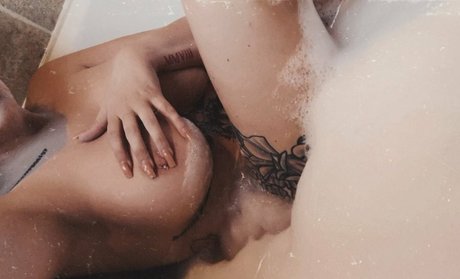 Jersey Nichole star sexy photo