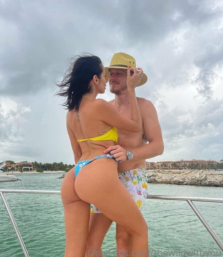 thewildwithyou pornstar xxx image