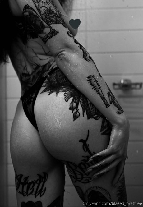 blazed bratfree pretty actress photo