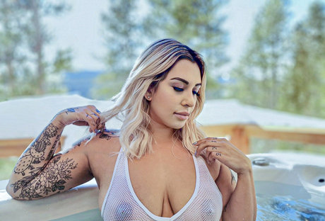 Meredith Jacqueline naked actress pics