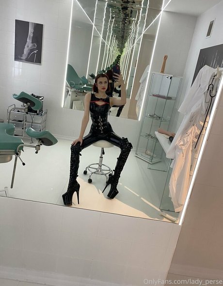 Lady Perse star pornographic archive