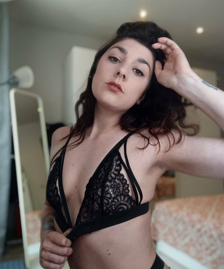 laurettavixen star adult pic