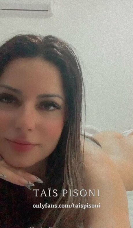 Tais Pisoni hot star image