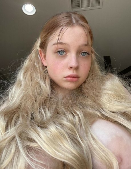 lilacjoon model top photos