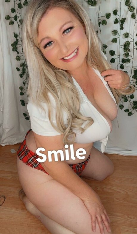 Brandy Joe model exclusive photos