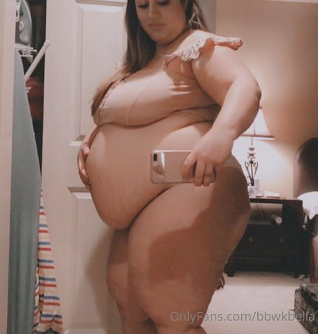 bbwkbella model hot pics