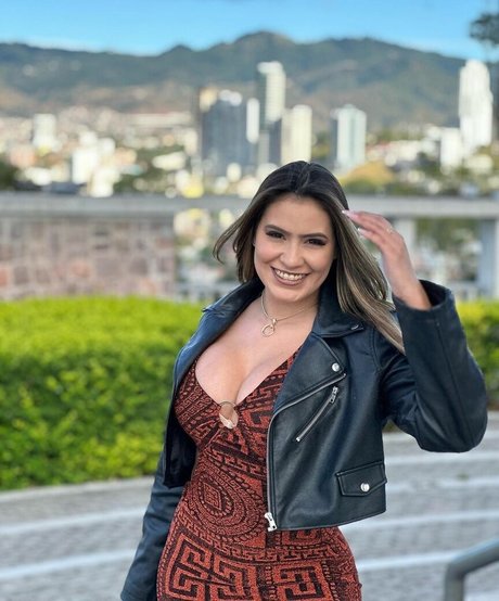 bbw latina onlyfans art naked gallery