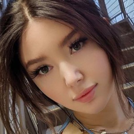 JenaUrf pornstar pretty photos