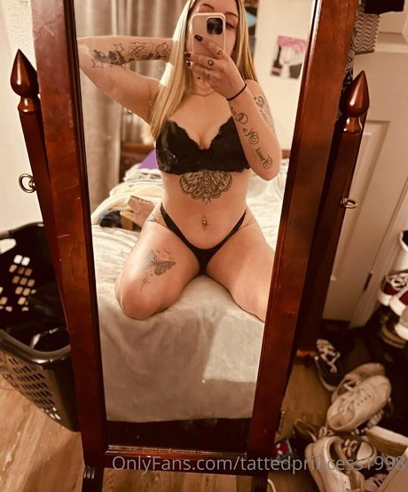 tattedprincess1998 adult star galleries