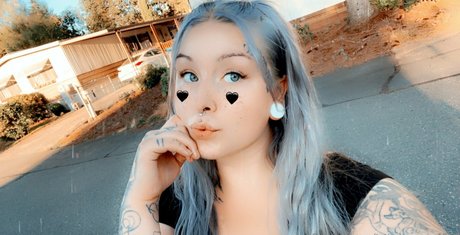 tattedprincess1998 sexy model picture