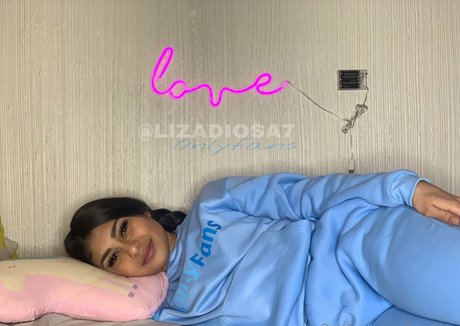 lizadiosa hot actress photo