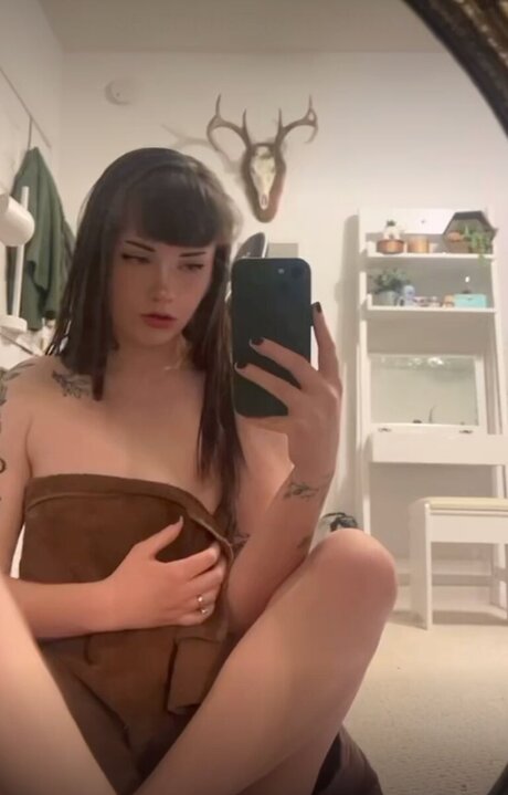 karliebrooks nudes actress images