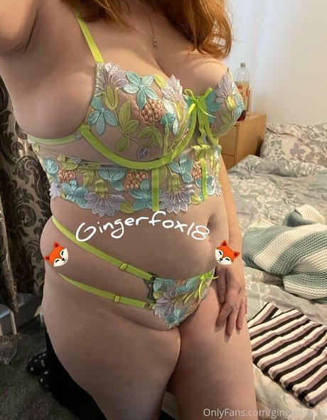 gingerfox18 pornstar hot photos