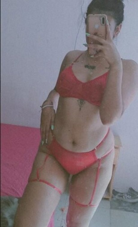 luz fronzak exclusive model images