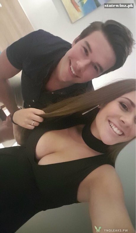Toni Paras xxx pornstar gallery