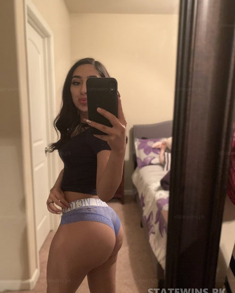 Mariah Castellanos model archive