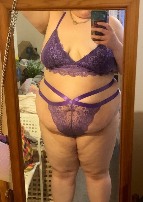 Katie Blush Bbw star adult pictures