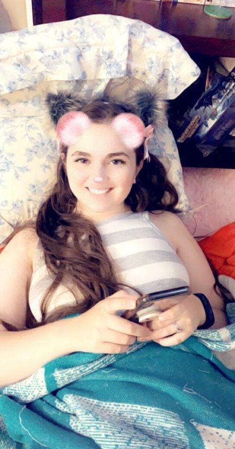 ideal onlyfans pornographic img