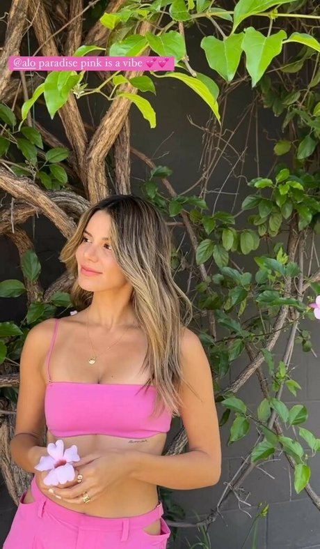 Madison Reed star beautiful photo