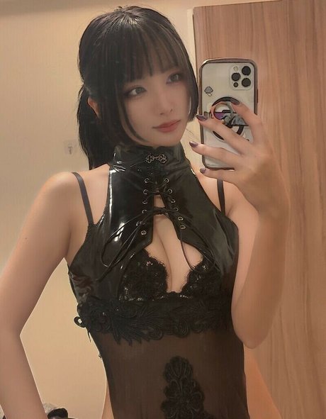 Yuno Mizusawa pornstar art gallery