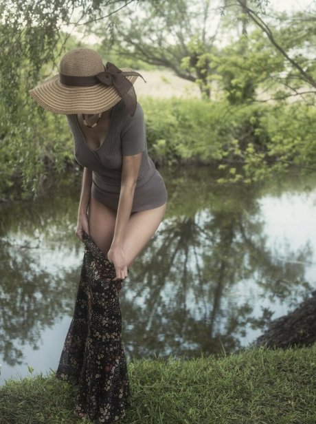 ireenel hot star photo
