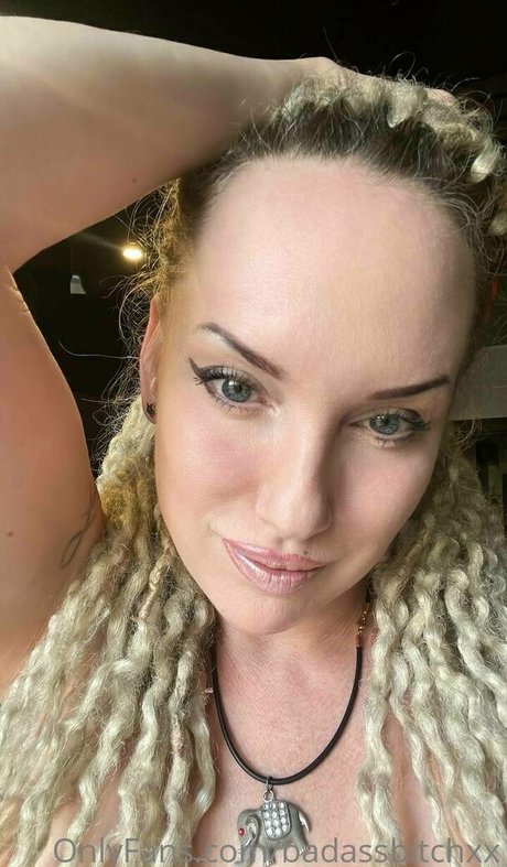 badassbitchxx pornstar nude photo
