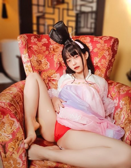 Kimmyyoy model erotic pics