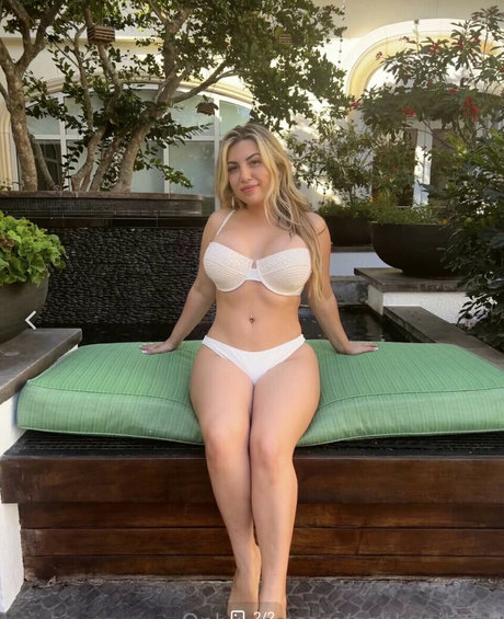 Gabbynikolle naked pornstar photos