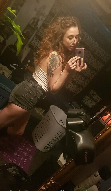 little miss zee erotic model gallery