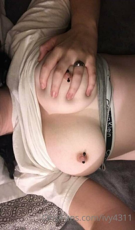 ivy4311 pornstar nudes photo
