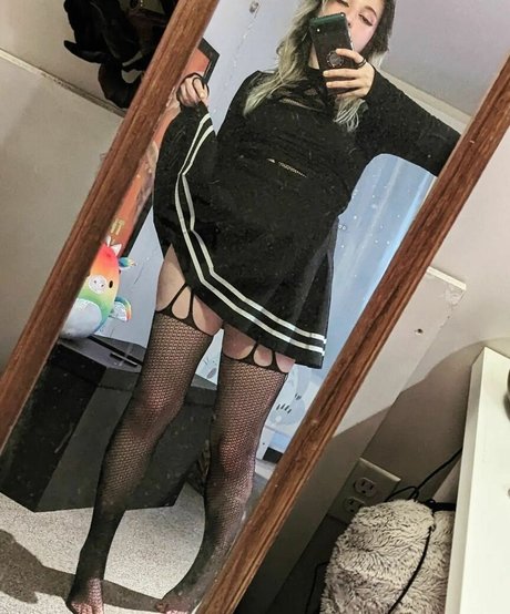 Seafoam Kitten s ASMR xxx star photos