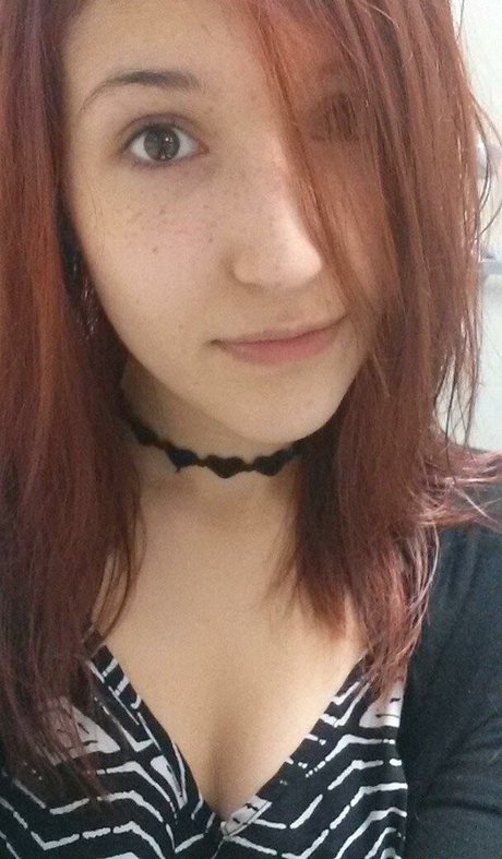 Seafoam Kitten s ASMR top model image