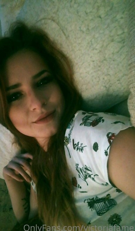victoriafame naked actress photo