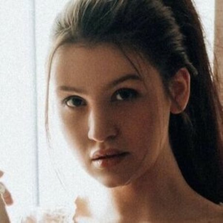 Paulina Sobon star naked pics