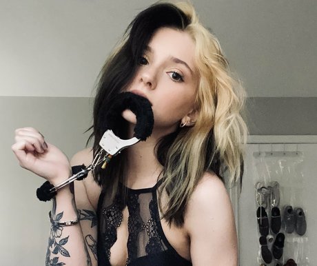 irresistible ivy nudes model photo