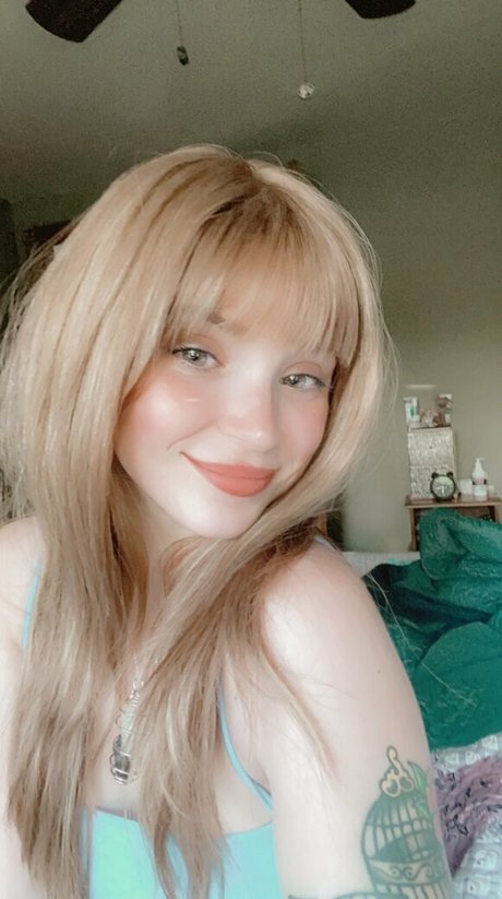 irresistible ivy nudes model pics