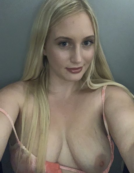 toe onlyfans erotic photo