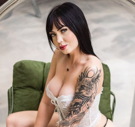 Lidia Raquel naked model archive