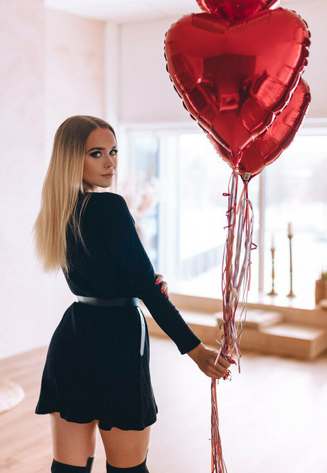 Desiree Mumm pornstar perfect image