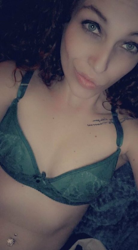 kansasgirl95free art actress photo