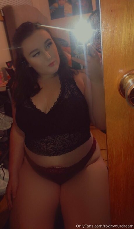 roxieyourdream model pretty gallery