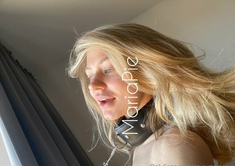 spicymariapie pretty actress photo
