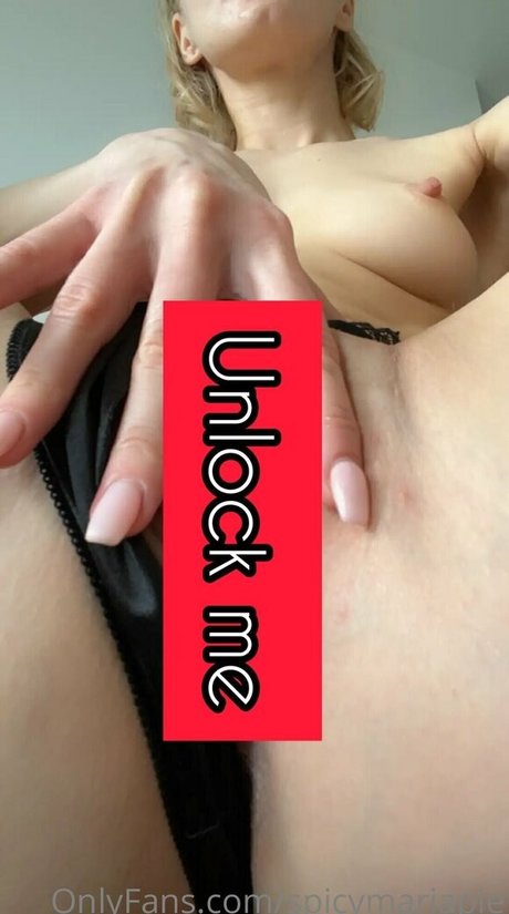 spicymariapie pornographic model gallery