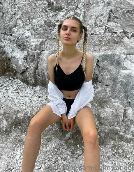 palmy angel xxx model archive
